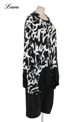 Jacke AKH 7027 Tamia schwarz weiß [OneSize | schwarz/weiß]
