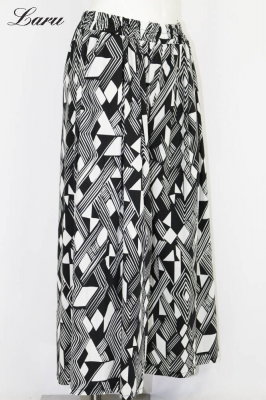 Hose Culotte abstrakt schwarz weiß 52479 [EG | schwarz/weiß]